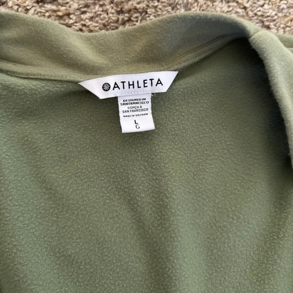 ATHLETA EUCALYPTUS OLIVE PURANA V-NECK WRAP SWEATSHIRT SWEATER 
Size Large - Picture 10 of 12